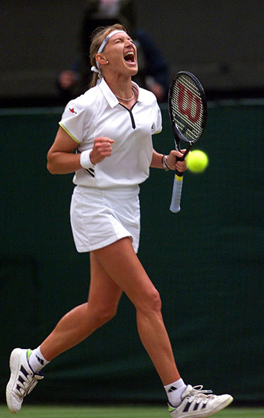 Steffi-Graf-in-1999-001.jpg?type=w2